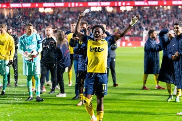 Бу жамоа 90 йил деганда чемпион бўлди