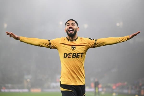 Манчестерликлар катта трансферни ҳал қилди