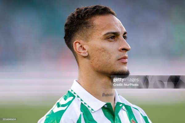 Антони Манчестердаги ҳаётини яхши сўзлар билан эсламади!