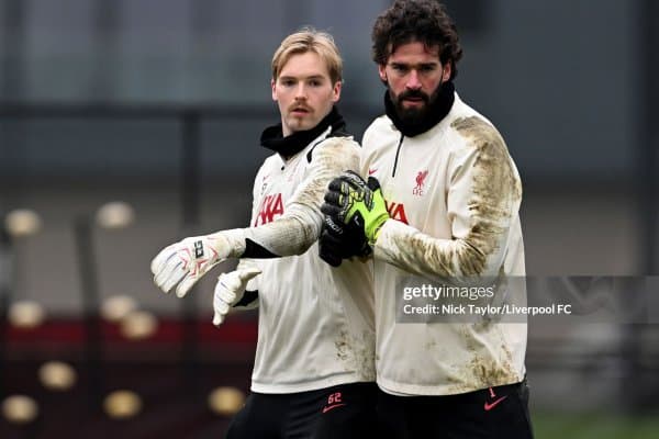 "Ливерпуль" дарвозабонидан тезроқ қутулмоқчи 