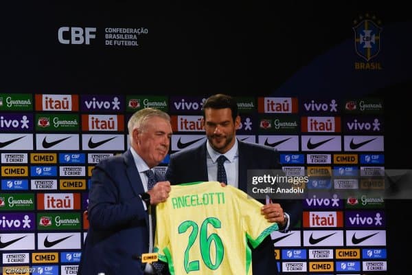 ФИФА Анчелоттининг Бразилия терма жамоасига тайинланиши бўйича суриштирув бошлади