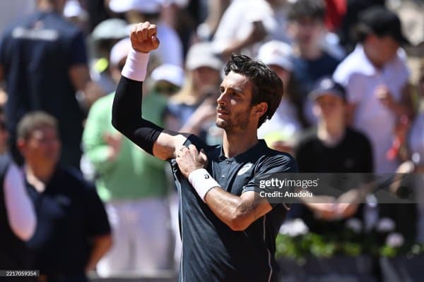 Музетти катта турнирнинг навбатдаги босқичига йўл олди