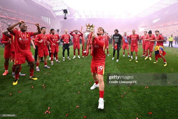 "Ливерпуль" ёш юлдуз трансферига ўз футболчисини қўшиб бермоқчи