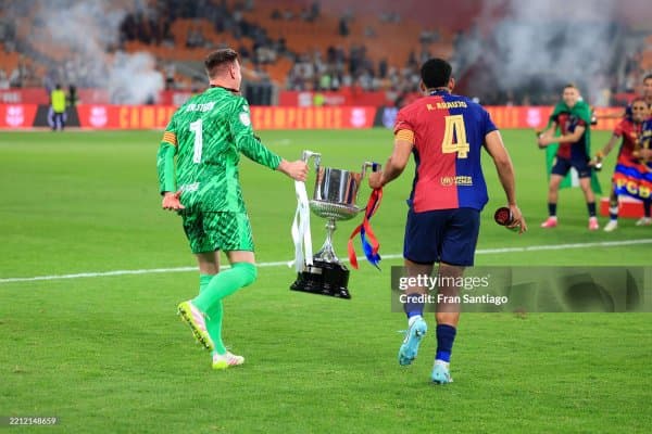 Рэшфорд учун Араухо ёки Тер Штеген? Алмашинув бўладими?