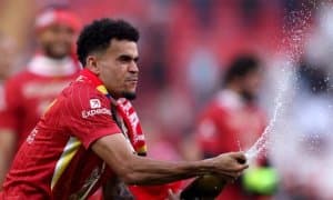 “Барса”га ўтмоқчи бўлаётган юлдуз “Ливерпуль”га босим қиляпти