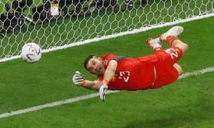 Манчестерликлар дунёнинг энг зўр дарвозабонини олиб келади