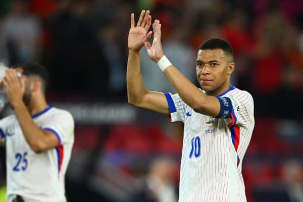 Мбаппе Франциянинг энг “бағрикенг” ўйинчисига айланди