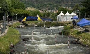 Слаломисты Узбекистана начали свое участие на Кубке мира