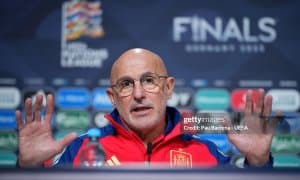 Де ла Фуэнте: "Роналду футбол афсонаси бўлиб қолади" 