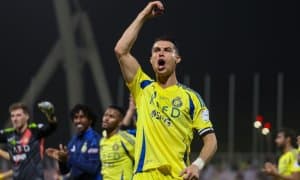 Тезкор: Роналду фаолиятини қаерда давом эттиришини эълон қилди