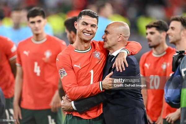 Роналду: "Мартинес танқидларга лойиқ эмас"