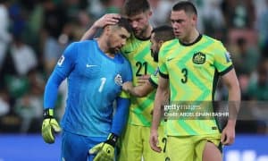 ЖЧ-2026. Саудия Арабистони Австралияга мағлуб бўлди. Ироқ ҳам бу турда ғалаба қозонди. Фаластин эса сўнгги сонияларда ғалабани қўлдан чиқазиб, плей-оффдан ҳам қуруқ қолди