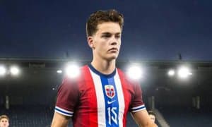 "Манчестер Сити" 18 ёшли футболчини сотиб олишга яқин