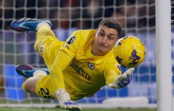 “Челси” қадрламаган дарвозабонни 8 та клуб талашяпти