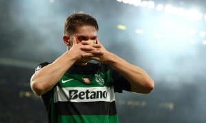 Тўпурар ҳужумчи МЮга ўтишдан бош тортди