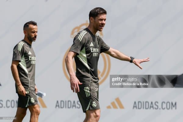 Алонсо: "Жамоам билан бирга, финалга чиқишни хоҳлаймиз"