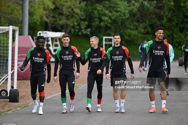 "Арсенал" ҳимоячисини сотувга қўйиб, музокараларни бошлади