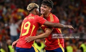 Флик: "Ямал ва Педри — генийлардир. Улар "Барселона" келажаги"