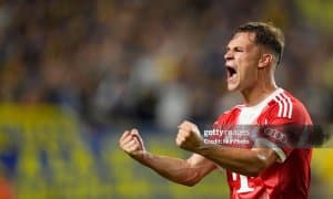 КЎЖЧ. "Бавария" 2:1 ҳисобида зафар қучиб, плей-офф масаласини ҳал қилди 