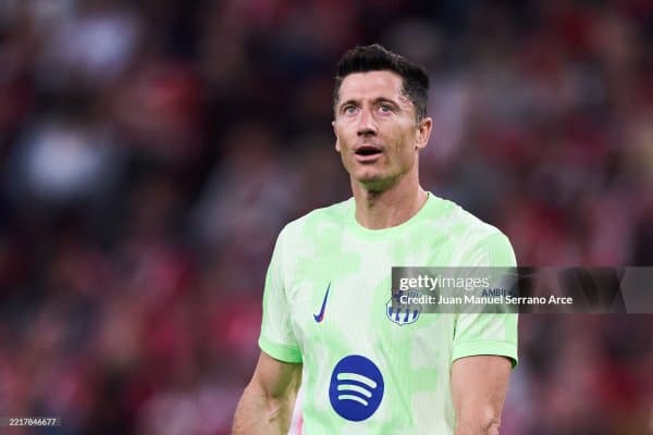 "Барса" Левандовски ўрнига Ла Лиганинг ўзидан ўринбосар топди