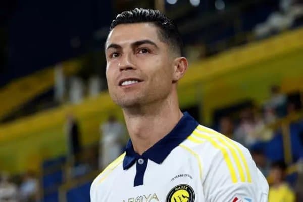 Роналду ўзига жамоа танлади