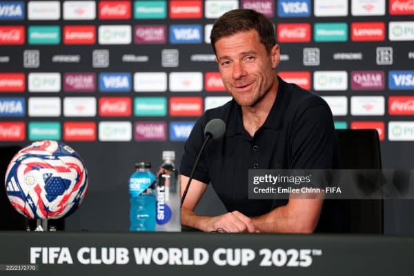 Алонсо бўлажак учрашувдан аввал футболчиларнинг ҳолати ва бошқа қизиқарли саволларга тўлиқ жавоб берди (матбуот анжумани)