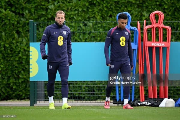 "Арсенал" англиялик тўпурарни нишонга олди!