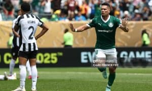 КЎЖЧ. ПСЖни мағлуб этган "Ботафого" ўз юришини плей-оффда тўхтатди 