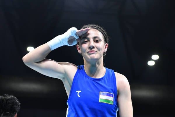 Бугун 3 нафар боксчимизга мухлислик қиламиз