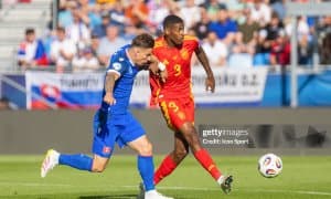 "Арсенал" яна бир ҳимоячини ўз сафига қўшиб олади