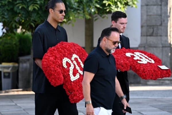 Жота ва унинг укасини дафн маросими бўлиб ўтди