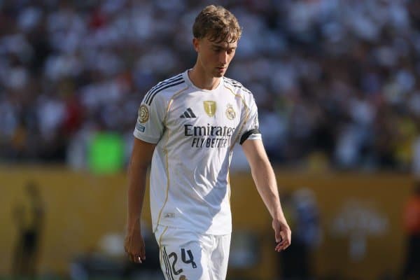 Қизил олган Хаусен мухлислардан узр сўради