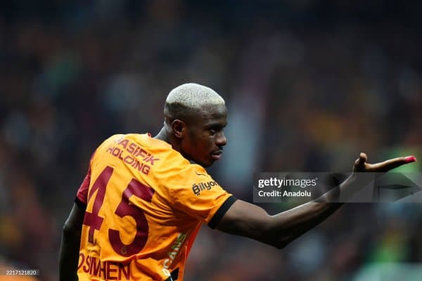 Осимхен "Ал-Ҳилол"нинг ақл-бовар қилмас маошини ва АПЛ клубларининг таклифидан воз кечди. Футболчи келажагига ойдинлик киритди