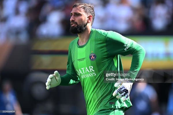 Доннаруммага АПЛдан таклиф бор!