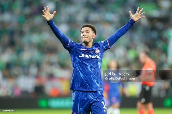 Санчо "Ювентус" нишонида!