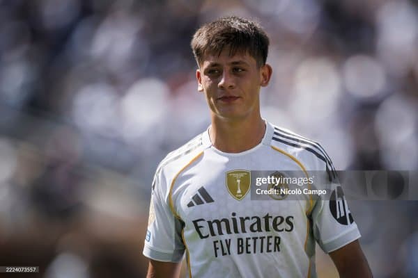 Кроос Гюлерга бўлган танқидларга кескин жавоб берди