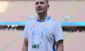 "Агар мен ёпилиб олсам, футболчилар дардини кимга айтишади? "Лочинлар"нинг ўйини ҳаммага ёқяпти" - "Навбаҳор" мураббийи