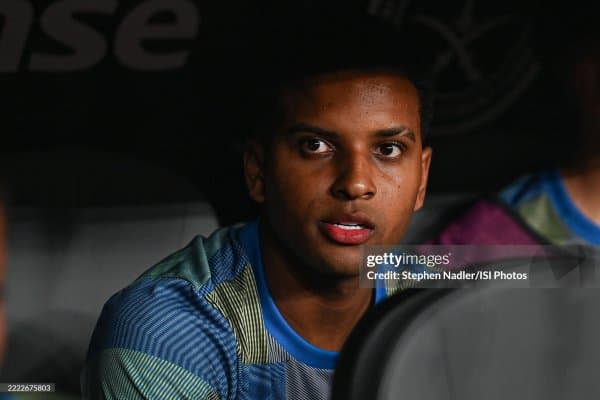 АПЛнинг гранд клуби Родриго бўйича "Арсенал" билан рақобат қилиш учун курашга кирди