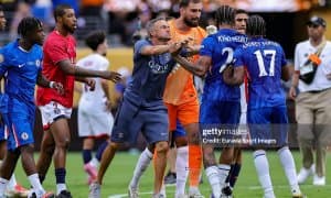 Луис Энрике финалдан кейинги можарони изоҳлади