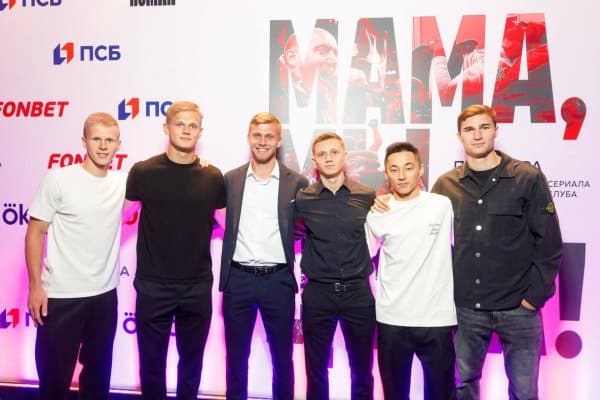 "Россия чемпионати Туркияникидан устун" - Россиялик мураббий Файзуллаевнинг кетишини хоҳламаяпти