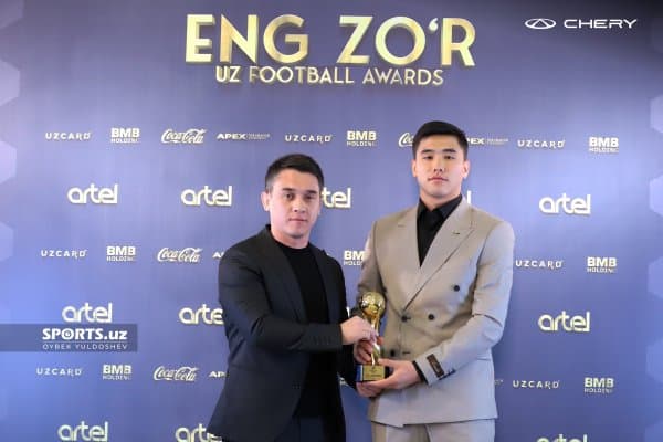 "Қўқон-1912" Суперлиганинг энг яхши ёш футболчиси билан шартнома имзолади