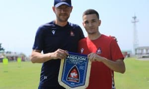 Расман! "Андижон" "Сурхон" футболчисини қўлга киритди
