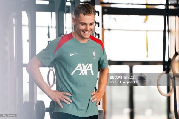 "Байер" раҳбари: "Бавария" Вирцни ўзимизники деб ўйлаб бўлганди"