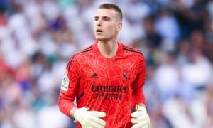 "Реал" дарвозабонининг жамоада қолиши маълум бўлди