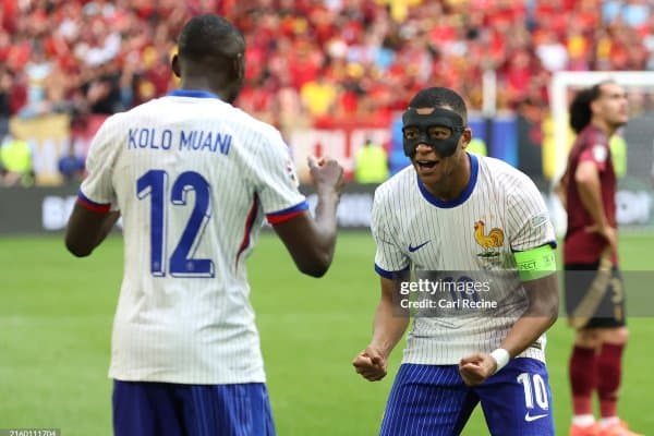 "Манчестер Юнайтед" Франция терма жамоаси ҳужумчисини нишонга олди