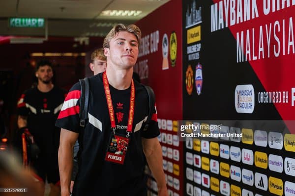 МЮ ҳужумчиси А Серияга қайтиши мумкин