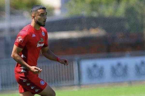 Ўзбек футболчиси Лондоннинг энг қадимий клуби билан шартнома тузди