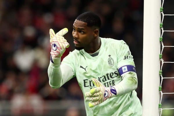 "Милан"да 64 йилдан сўнг илк бор хорижлик футболчи сардор бўлди