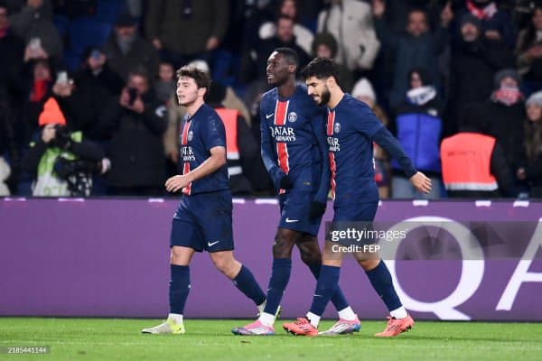 ПСЖ бир нечта футболчини асосий жамоа режаларидан чиқарди