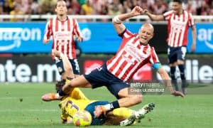 "Манчестер Юнайтед" собиқ юлдузи жаримага тортилди